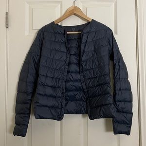 Uniqlo navy thin down jacket